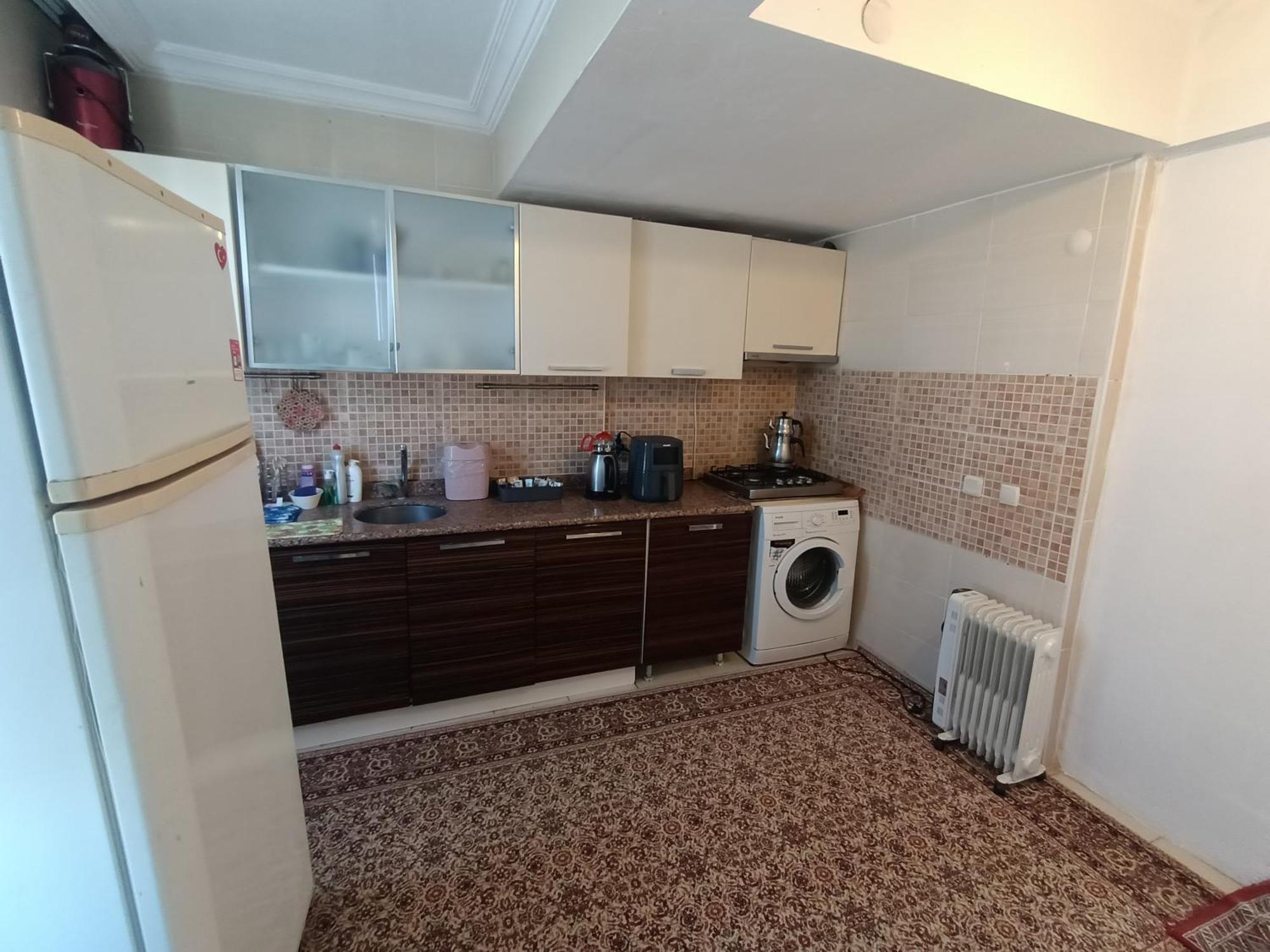 Havalimani Ve Lara Plaj Yakin. 1+1 Daire Appartement