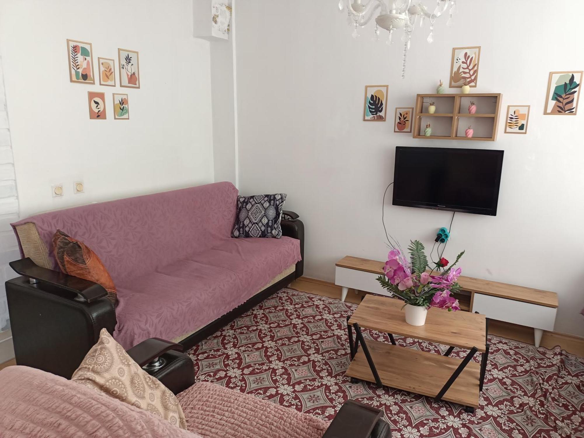 Havalimani Ve Lara Plaj Yakin. 1+1 Daire Appartement *